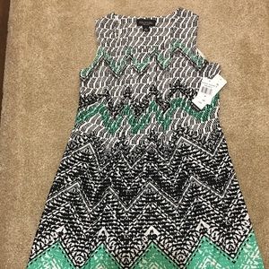 NWT Perceptions Printed Shift Dress